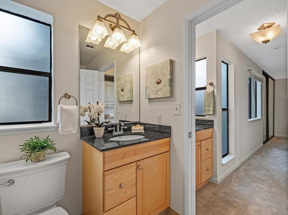 21109 Gary Dr 209, Hayward CA 94546