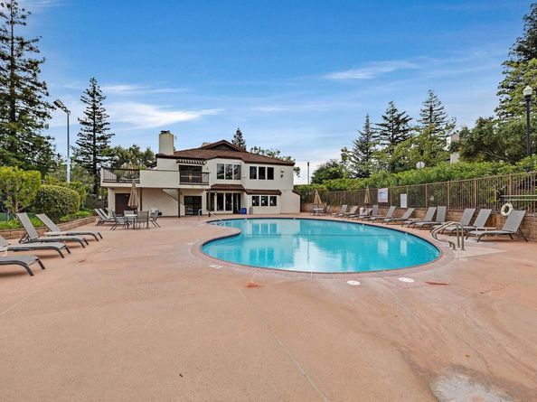21109 Gary Dr 209, Hayward CA 94546