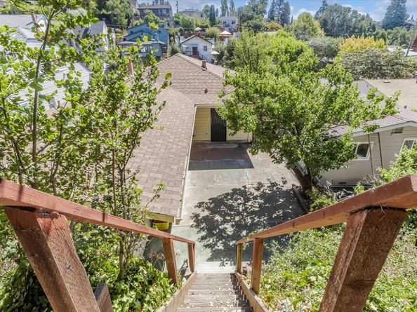 3847 Fruitvale Ave, Oakland CA 94602