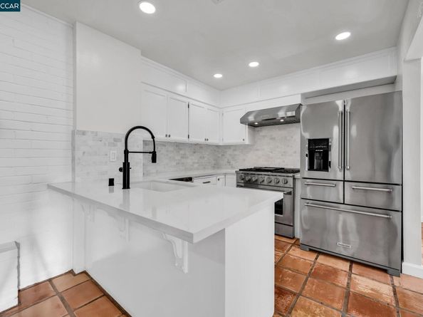 205 Castle Hill Ranch Rd, Walnut Creek CA 94595