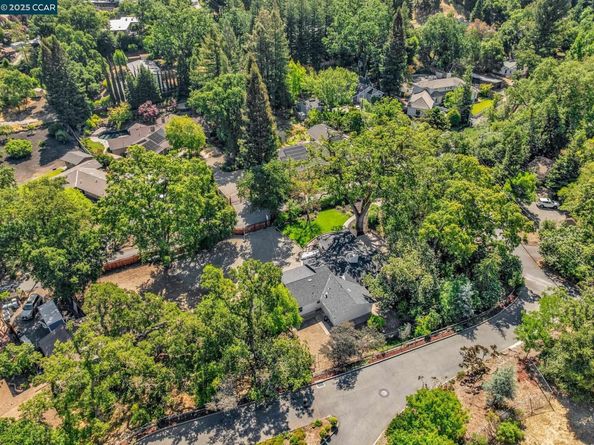 205 Castle Hill Ranch Rd, Walnut Creek CA 94595