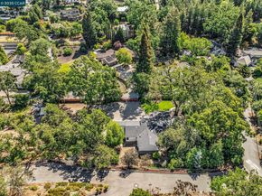 205 Castle Hill Ranch Rd, Walnut Creek CA 94595