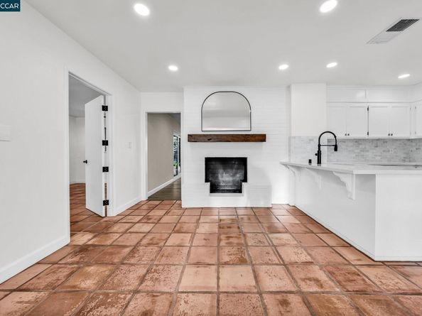 205 Castle Hill Ranch Rd, Walnut Creek CA 94595
