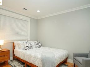976 53rd ST, Emeryville CA 94608