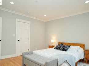 976 53rd ST, Emeryville CA 94608