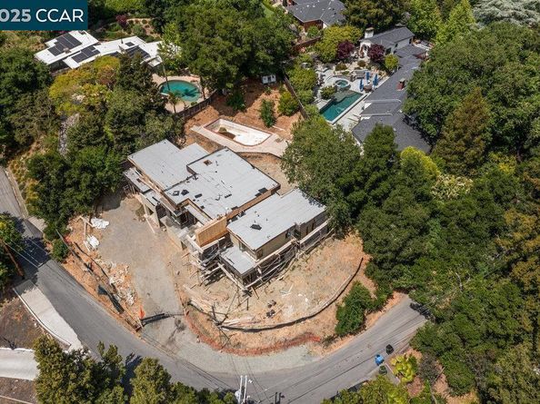4006 Natasha Dr, Lafayette CA 94549