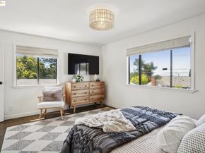 3360 Arizona St, Oakland CA 94602