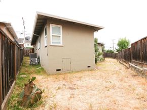 2272 Kelly St, Hayward CA 94541