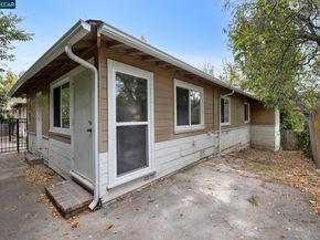 5810 Estates Dr, Oakland CA 94611
