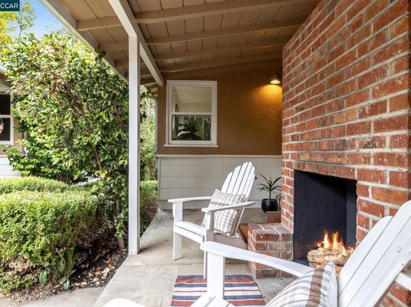 5810 Estates Dr, Oakland CA 94611