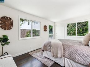 5810 Estates Dr, Oakland CA 94611