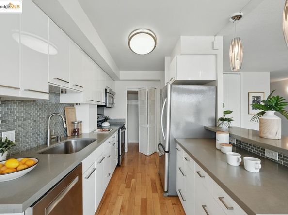 1555 Lakeside Dr 191, Oakland CA 94612