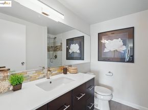 1555 Lakeside Dr 191, Oakland CA 94612