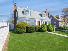 23 Gables Drive, Hicksville NY 11801