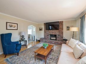 23 Gables Drive, Hicksville NY 11801