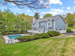 3 Anita Court, Cortlandt Manor NY 10567