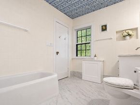 130 E Cedar Street, Fleetwood NY 10552