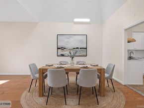 215 Summit Way, Syosset NY 11791