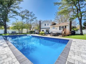 6 Linford Lane, Melville NY 11747