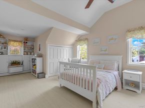 6 Maple Avenue, Locust Valley NY 11560