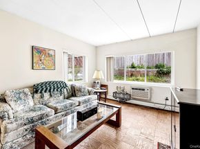 2035 Central Park Avenue 2V, Yonkers NY 10710