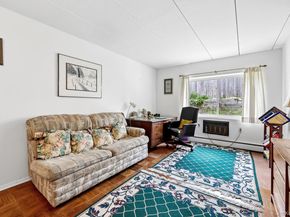 2035 Central Park Avenue 2V, Yonkers NY 10710