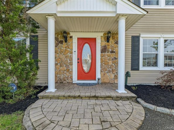 2 Deer Path, East Patchogue NY 11772