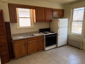 2941 Middletown Road, Bronx NY 10461