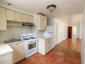 2941 Middletown Road, Bronx NY 10461