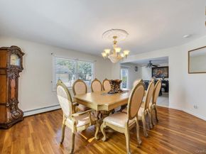 64 Cottage Place, Mineola NY 11501