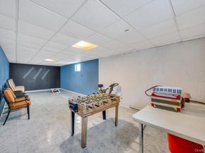 64 Cottage Place, Mineola NY 11501