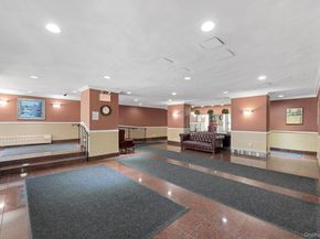 3121 Middletown Road 8A, Bronx NY 10461
