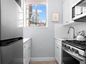 1 RUTHERFORD Place 5R, New York (Manhattan) NY 10003