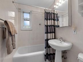 255-14 61st Avenue 3911, Little Neck NY 11362