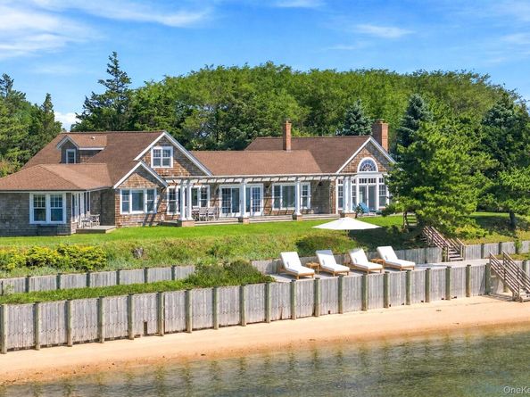 920 Cedar Point Drive E, Southold NY 11971
