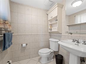 12 Mansfield Lane S, East Northport NY 11731