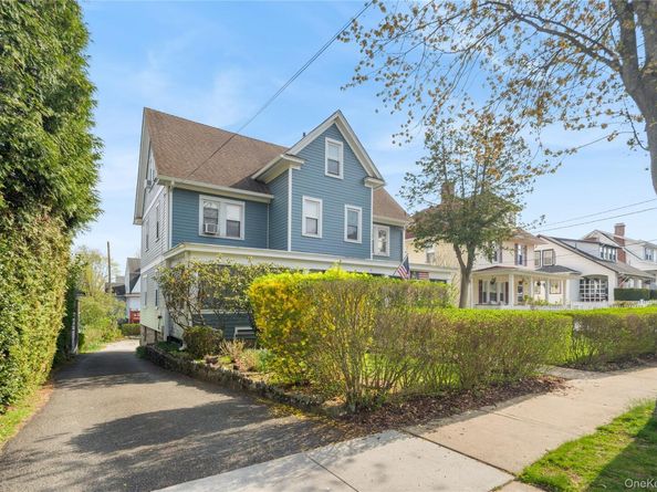 12 Marathon Place, Port Chester NY 10573