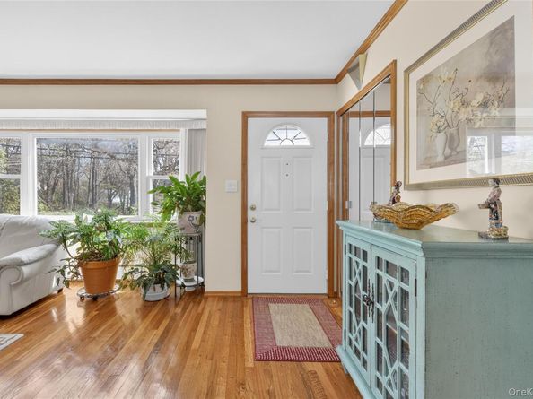 141 Cold Spring Road, Syosset NY 11791