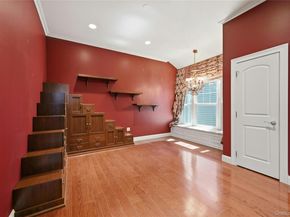 477 Pacing Way, Westbury NY 11590