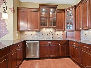 477 Pacing Way, Westbury NY 11590