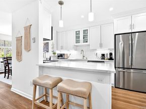 24 Carhart Avenue 211, White Plains NY 10605