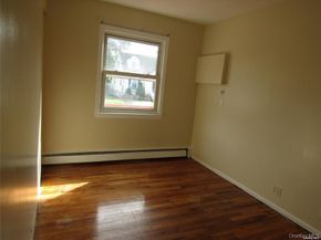 Undisclosed Address #981027, Lynbrook NY 11563