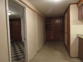 Undisclosed Address #981027, Lynbrook NY 11563