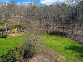 6 Liberty Lane, Miller Place NY 11764