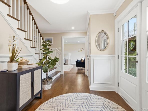 12 S Canterbury Road S, Harrison NY 10528