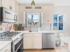 2 E Lido Prom, Lindenhurst NY 11757