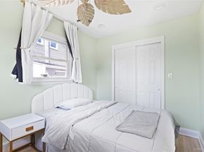 2 E Lido Prom, Lindenhurst NY 11757