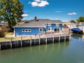 2 E Lido Prom, Lindenhurst NY 11757