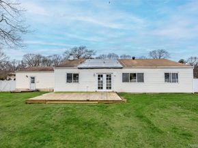 35 Timber Trail Lane, Medford NY 11763