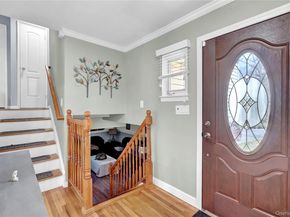 34 Hunter Place, Smithtown NY 11787